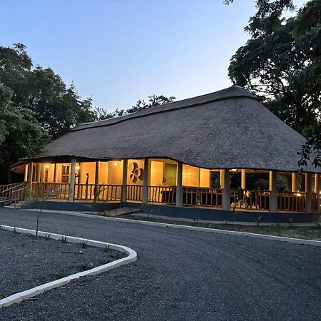 Africa Safari Nyerere Villa Kwangwazi Exteriör bild
